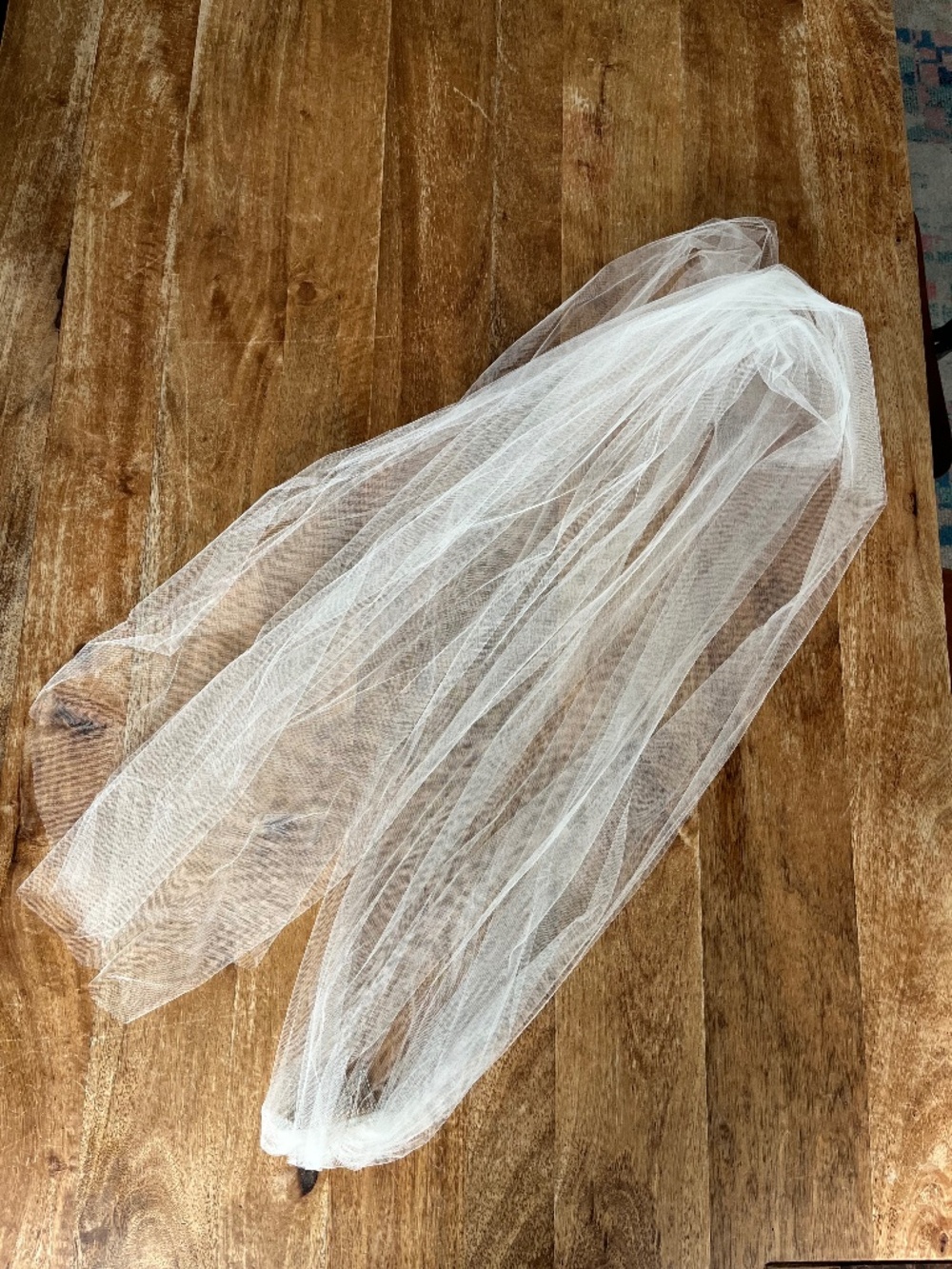 Off White Veil with Hair Comb